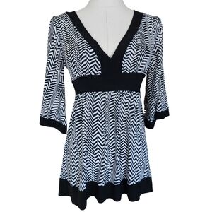 Black/White Chevron Babydoll Top, Women's S